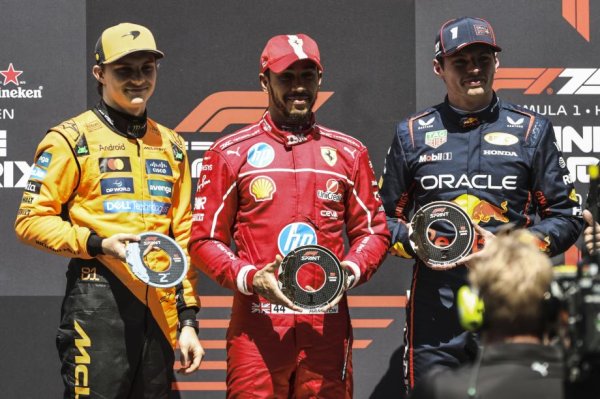 F1中国大奖赛冲刺赛：汉密尔顿夺冠拿下法拉利首胜