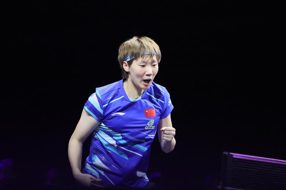 [图]王曼昱3-1晋级下一轮  WTT横滨第一名  赛16强 将战队友陈熠乒乓球世界最新排名