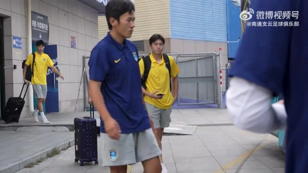 赛前｜重庆铜梁龙vs南通支云 罗歆：很开心能回到重庆赛事