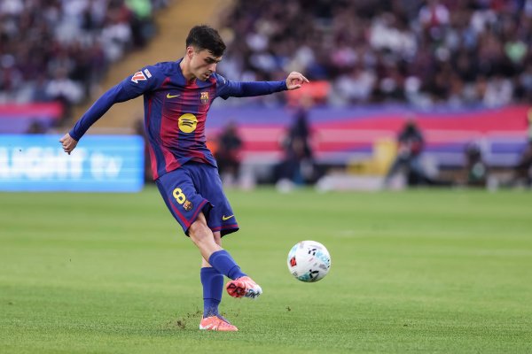 大师！佩德里本赛季完成传送球  和攻击  三区传送球  次数位列五大职业联赛  第一