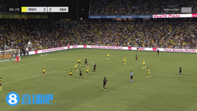 梅西策动！梅西直塞苏亚雷斯射球  被扑，B·罗德里格斯补射反超