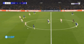 切尔西2-0领跑  10人阿贾克斯！凯塞多危险区域  外远射折射后入网