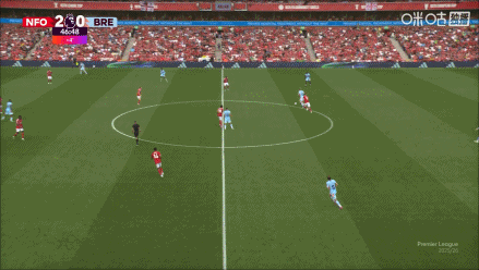 半场打花！伍德单刀赴会晃倒凯莱赫推射空门，森林3-0领跑  小蜜蜂