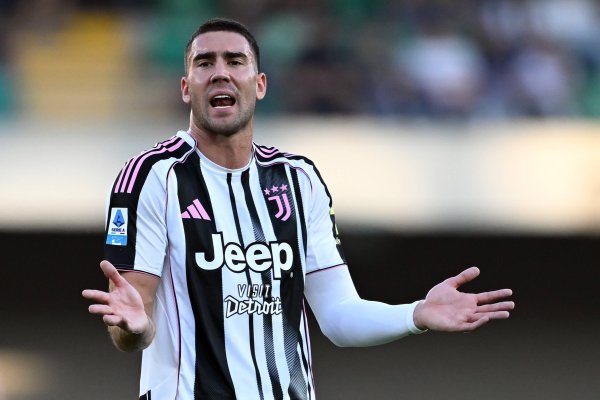 意天空预测皇马vs尤文欧冠杆位：尤文复健    三后场球员，弗拉霍维奇杆位