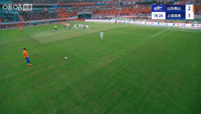 这球太帅了！瓦科侧身凌空回转  抽射破门，泰山3-1领跑  海港